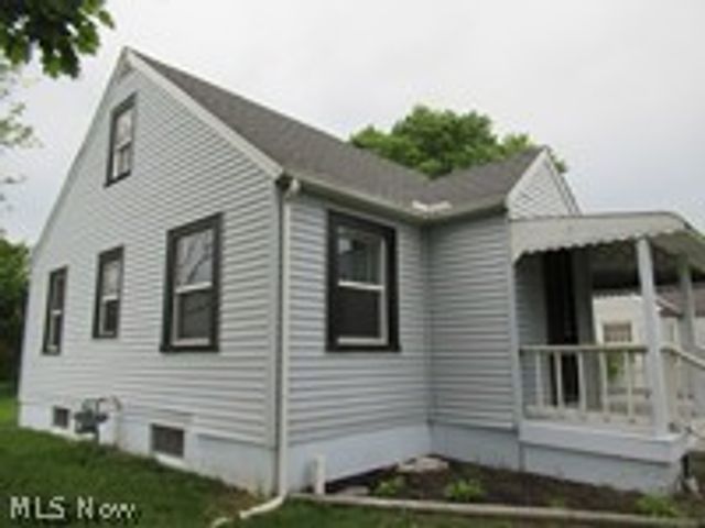 1936 Lakeview Avenue, Lorain, OH 44053