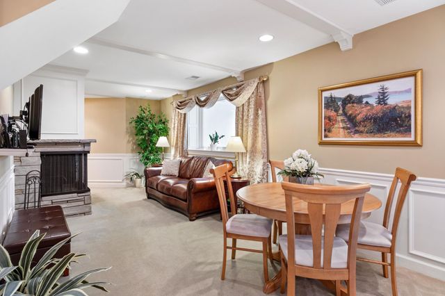 5212 Richwood Drive, Edina, MN 55436