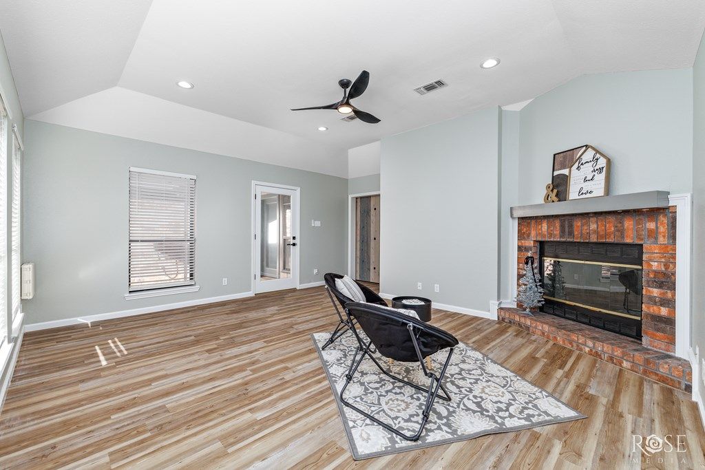 Image 5 of property listing at 3421 Clearview Dr, San Angelo, TX 76904