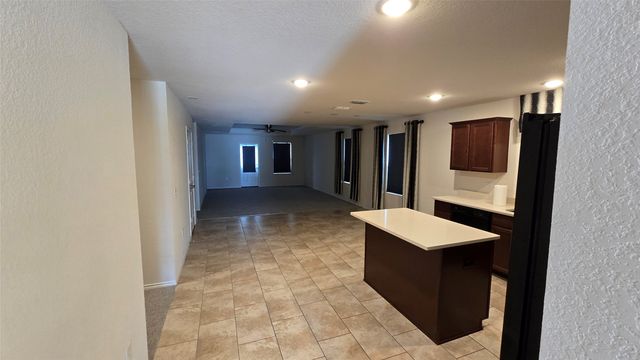 1802 Aslynn Circle, Aubrey, TX 76227