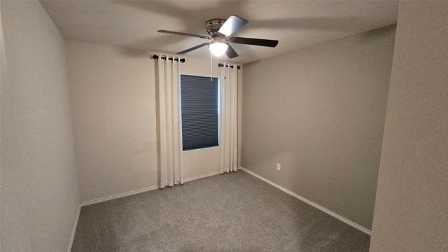 1802 Aslynn Circle, Aubrey, TX 76227