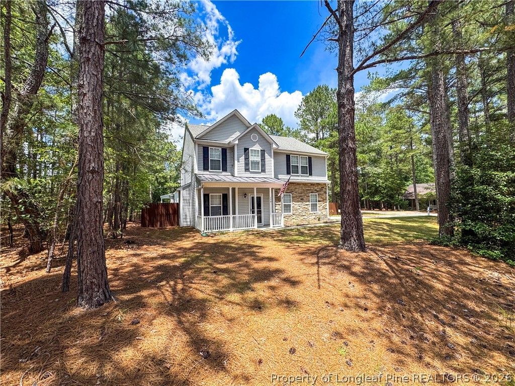758 Blue Bird Drive, Vass, NC 28394