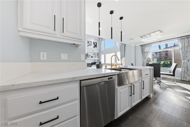 8805 Saint Cloud Court, Las Vegas, NV 89143