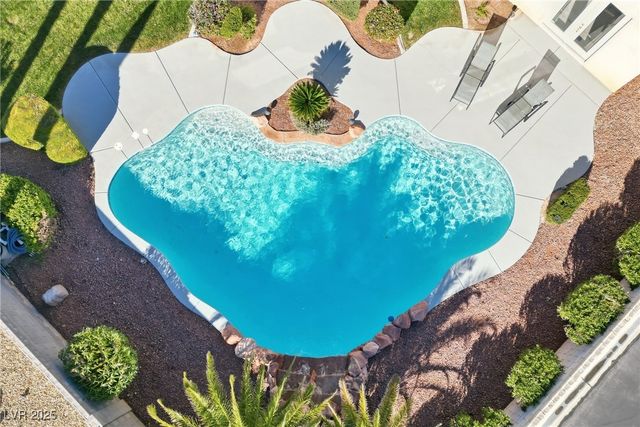 8805 Saint Cloud Court, Las Vegas, NV 89143