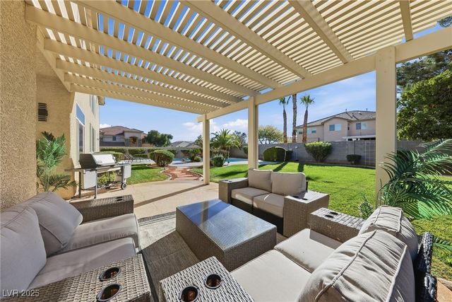 8805 Saint Cloud Court, Las Vegas, NV 89143