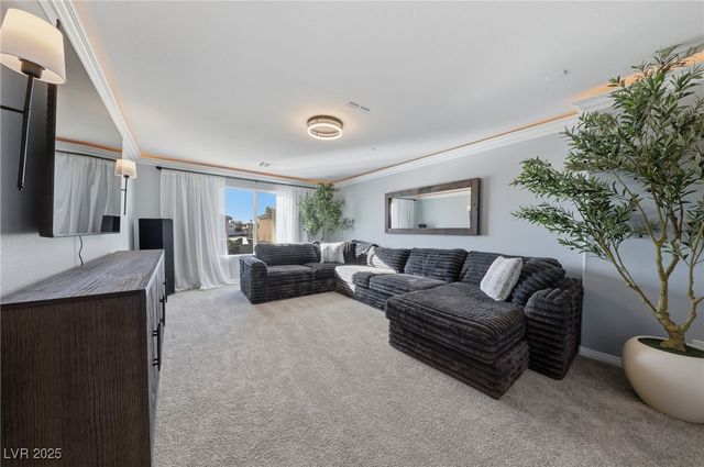 8805 Saint Cloud Court, Las Vegas, NV 89143