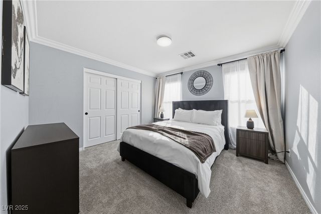 8805 Saint Cloud Court, Las Vegas, NV 89143