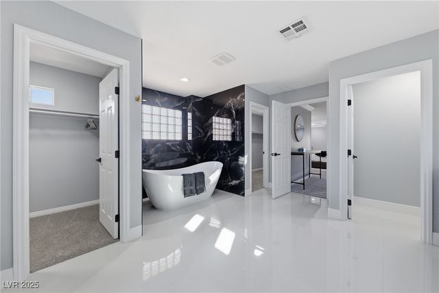 8805 Saint Cloud Court, Las Vegas, NV 89143