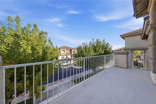 8805 Saint Cloud Court, Las Vegas, NV 89143