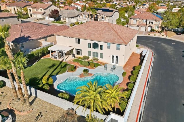 8805 Saint Cloud Court, Las Vegas, NV 89143