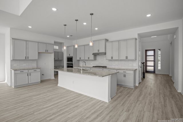 9722 Pioneer Junction, San Antonio, TX 78254