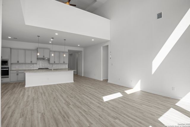 9722 Pioneer Junction, San Antonio, TX 78254