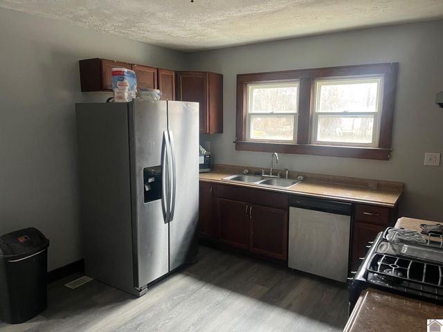 612 Elizabeth St., Paducah, KY 42003