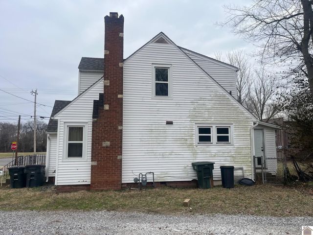 612 Elizabeth St., Paducah, KY 42003
