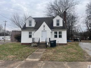 612 Elizabeth St., Paducah, KY 42003