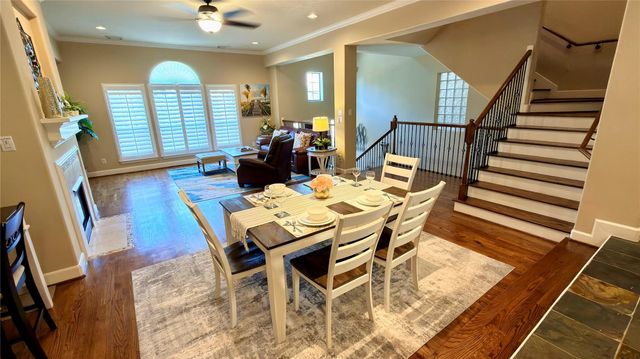 1013 Gross Street, Houston, TX 77019