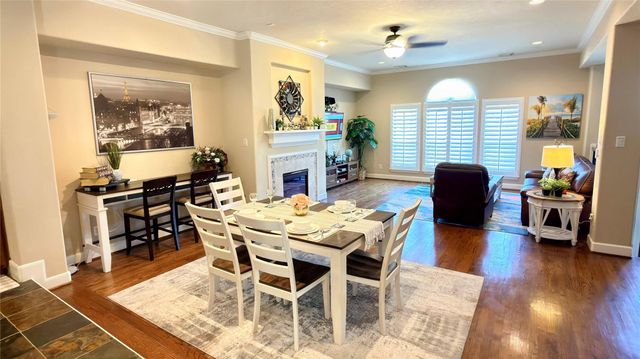 1013 Gross Street, Houston, TX 77019