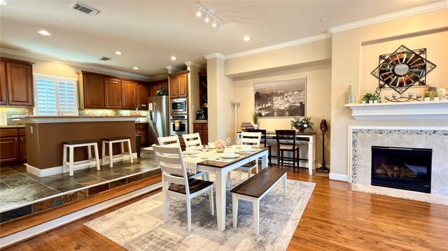 1013 Gross Street, Houston, TX 77019