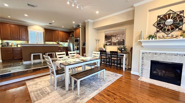 1013 Gross Street, Houston, TX 77019