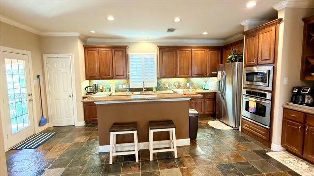 1013 Gross Street, Houston, TX 77019