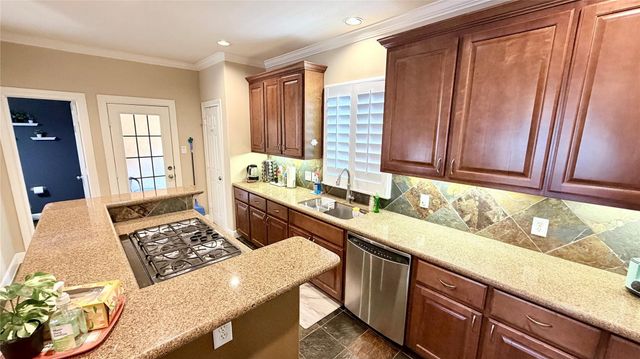 1013 Gross Street, Houston, TX 77019