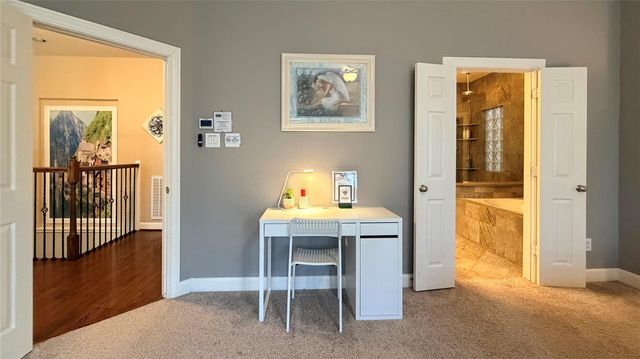 1013 Gross Street, Houston, TX 77019