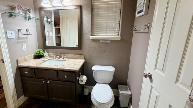 1013 Gross Street, Houston, TX 77019