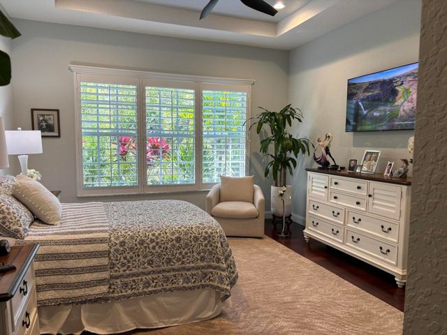 140 Via Rosina, Jupiter, FL 33458