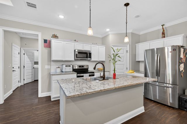 8929 Pines Edge Drive, Shreveport, LA 71129