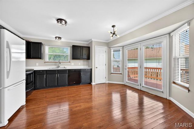 819 Estes Park Drive, St Peters, MO 63376