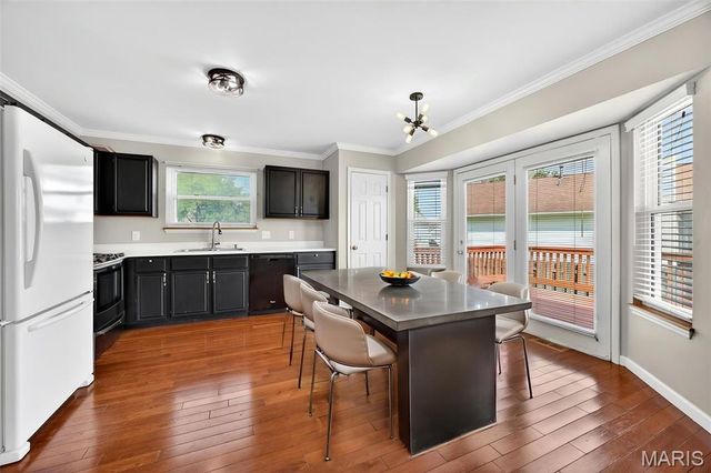 819 Estes Park Drive, St Peters, MO 63376