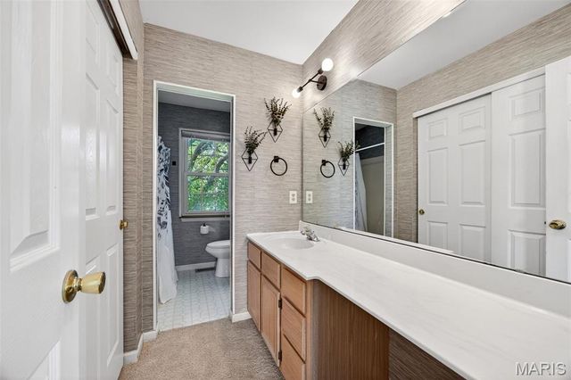 819 Estes Park Drive, St Peters, MO 63376