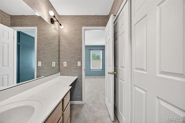 819 Estes Park Drive, St Peters, MO 63376