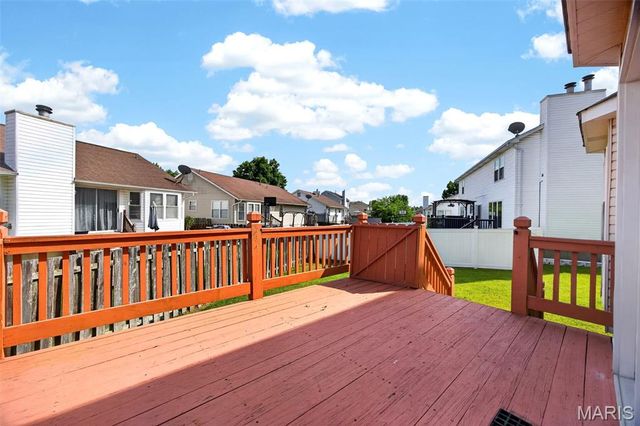 819 Estes Park Drive, St Peters, MO 63376