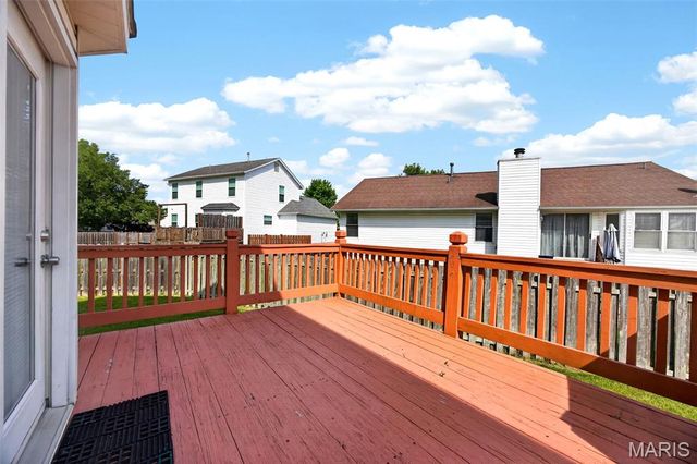 819 Estes Park Drive, St Peters, MO 63376
