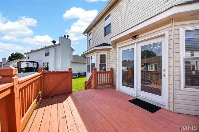 819 Estes Park Drive, St Peters, MO 63376