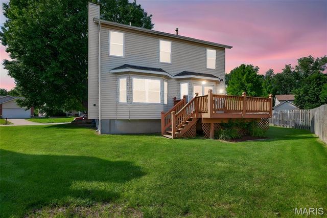 819 Estes Park Drive, St Peters, MO 63376