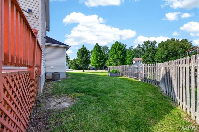 819 Estes Park Drive, St Peters, MO 63376