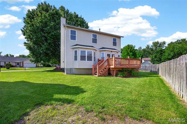819 Estes Park Drive, St Peters, MO 63376