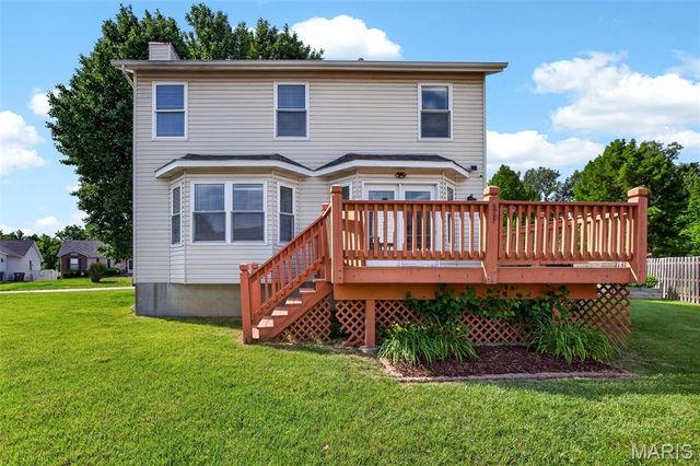819 Estes Park Drive, St Peters, MO 63376