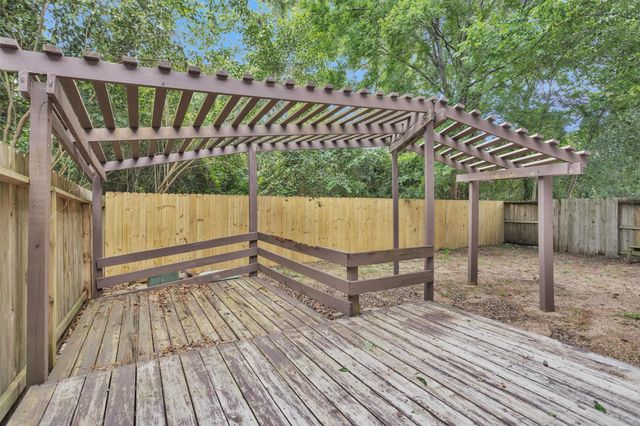 191 Blushwood Place, The Woodlands, TX 77382