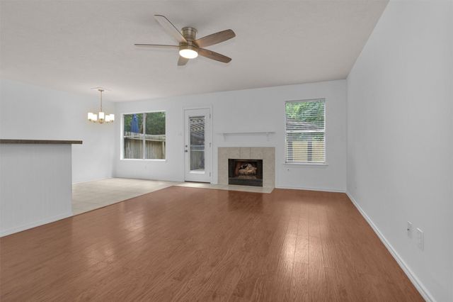191 Blushwood Place, The Woodlands, TX 77382