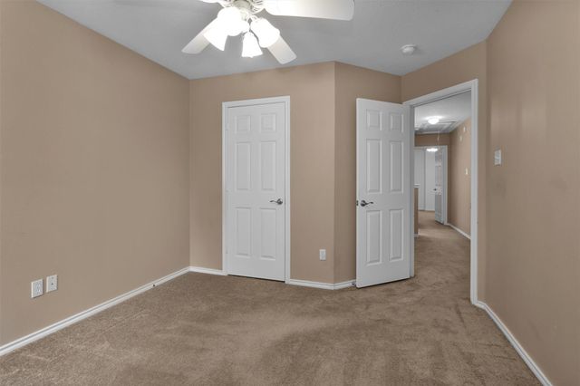 191 Blushwood Place, The Woodlands, TX 77382