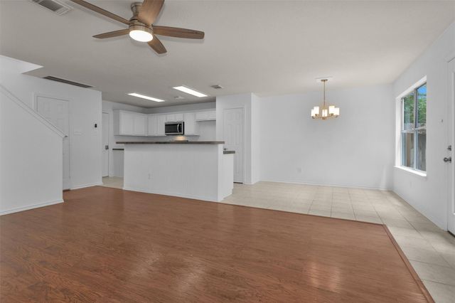 191 Blushwood Place, The Woodlands, TX 77382