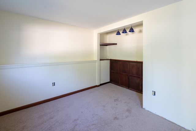 39 Dannys Way 39, Wallingford, CT 06492