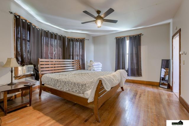 1401 N 33Rd Street, Lincoln, NE 68503