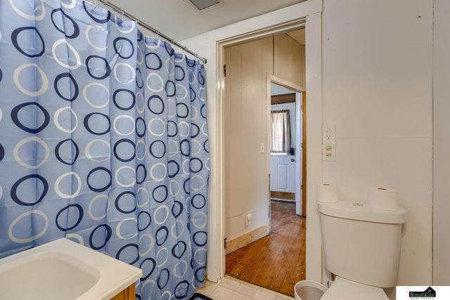 1401 N 33Rd Street, Lincoln, NE 68503