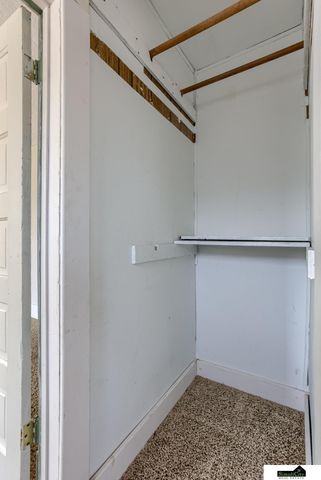 1401 N 33Rd Street, Lincoln, NE 68503