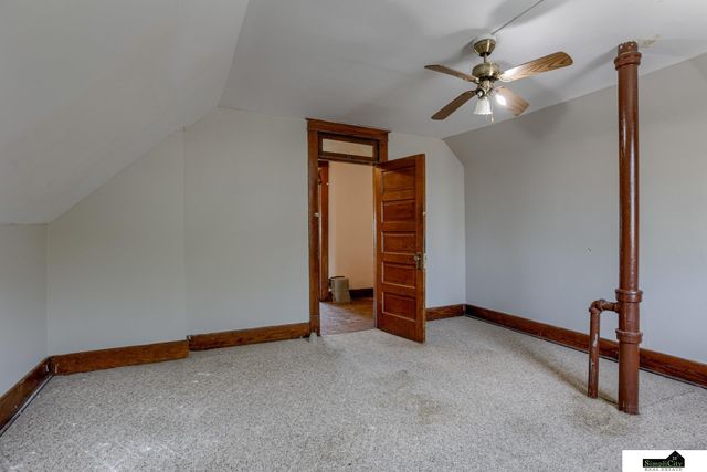 1401 N 33Rd Street, Lincoln, NE 68503