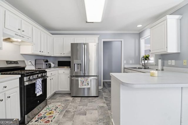 8 Arbor Hills Road N, Talking Rock, GA 30175